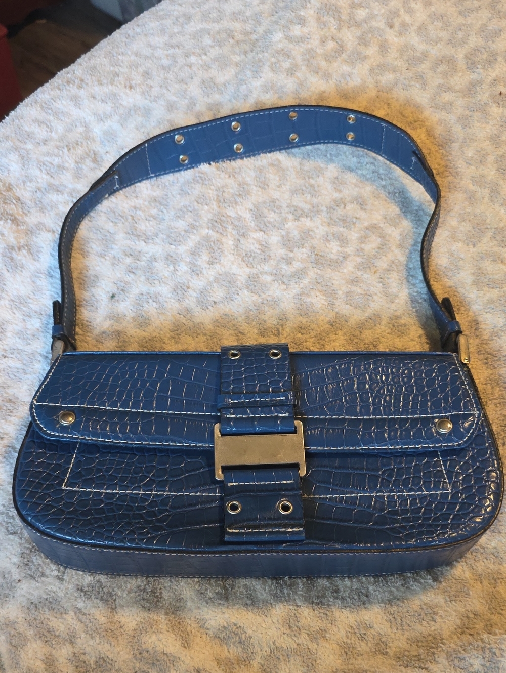 Vintage Y2K Croc-Embossed Baguette Shoulder Bag - Navy Blue
